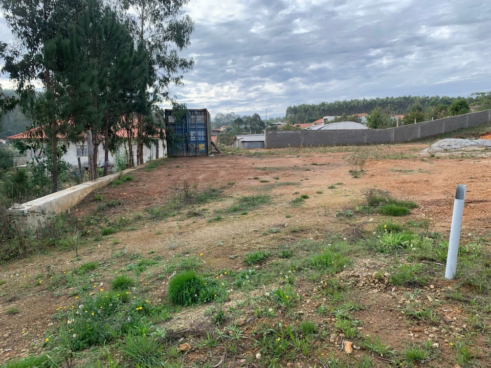 Terreno para Venda em Vila Cova e Feitos Foto 13