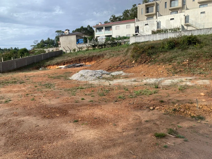 Terreno para Venda em Vila Cova e Feitos Foto 14