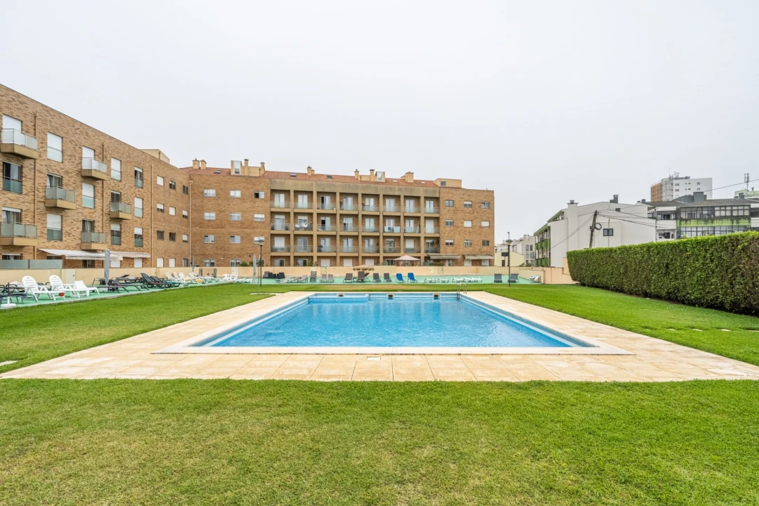 Apartamento T2 para Venda em Póvoa de Varzim, Beiriz e Argivai Foto 1