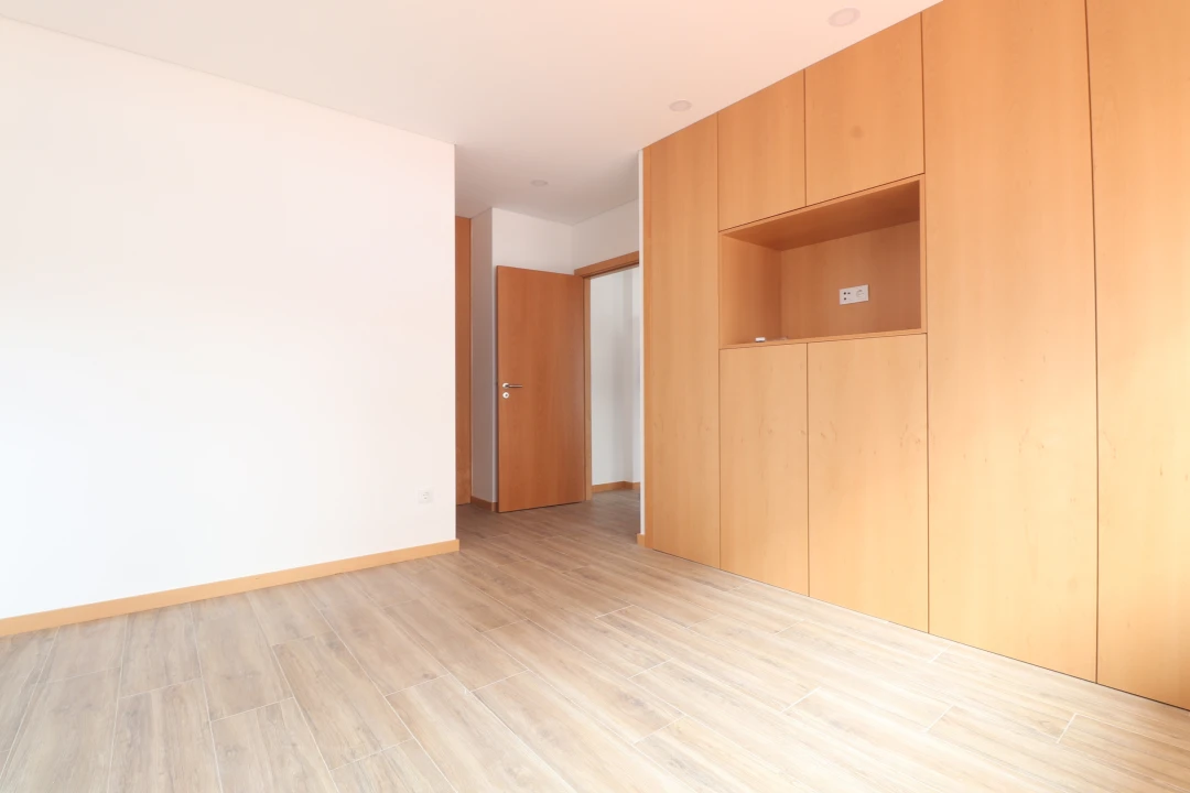 Apartamento T2 para Venda em Darque Foto 15