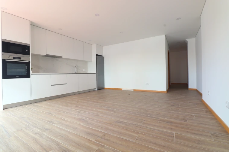 Apartamento T2 para Venda em Darque Foto 6