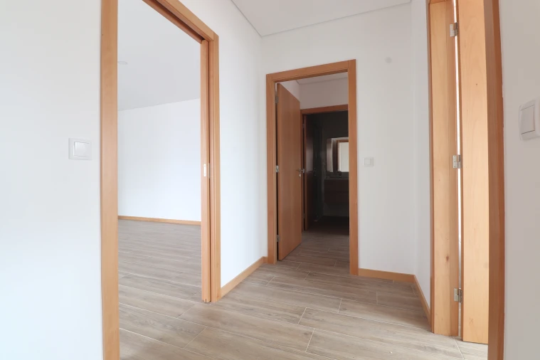 Apartamento T2 para Venda em Darque Foto 23