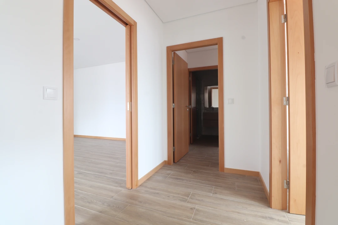 Apartamento T2 para Venda em Darque Foto 23