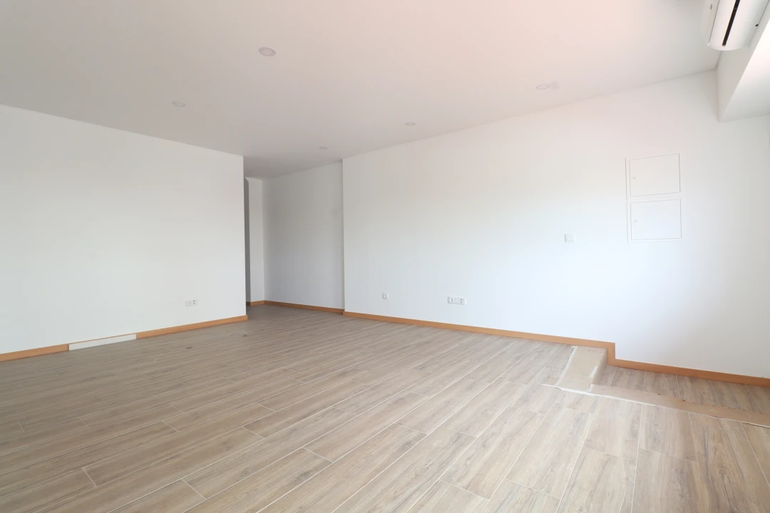 Apartamento T2 para Venda em Darque Foto 19