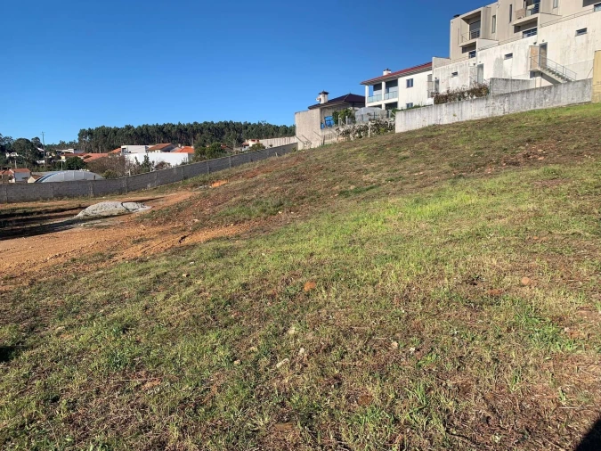 Terreno para Venda em Vila Cova e Feitos Foto 19