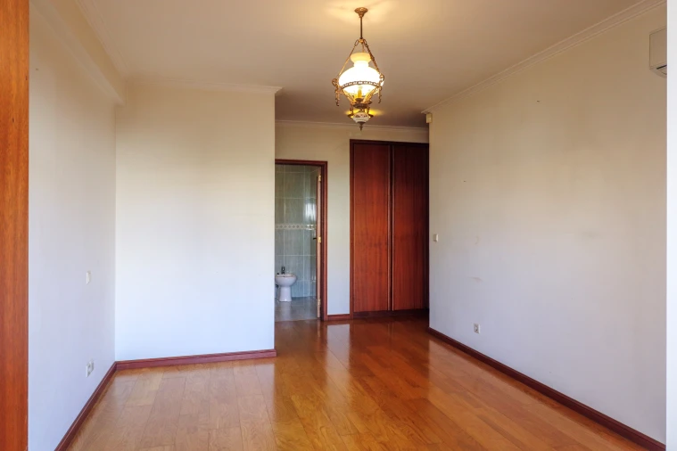 Apartamento T3 para Venda em Sanguedo Foto 5