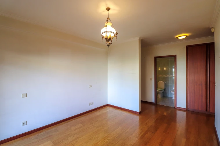 Apartamento T3 para Venda em Sanguedo Foto 6