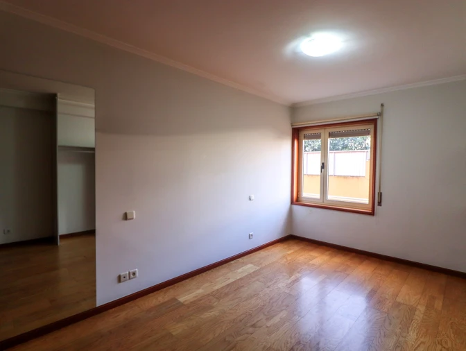 Apartamento T3 para Venda em Sanguedo Foto 4