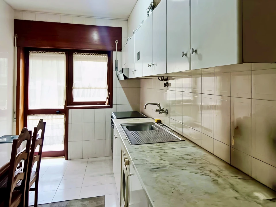 Apartamento T2 para Venda em Aver-O-Mar, Amorim e Terroso Foto 9