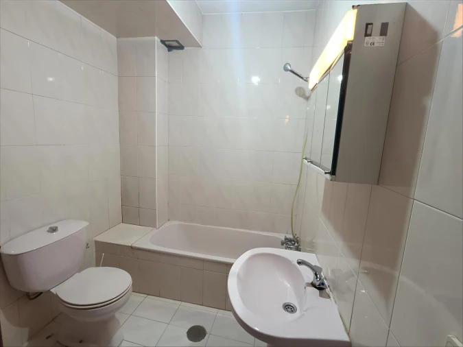 Apartamento T2 para Venda em Aver-O-Mar, Amorim e Terroso Foto 6