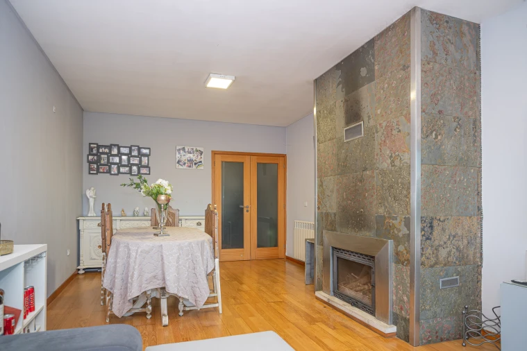 Apartamento T3 para Venda em Barcelinhos Foto 2