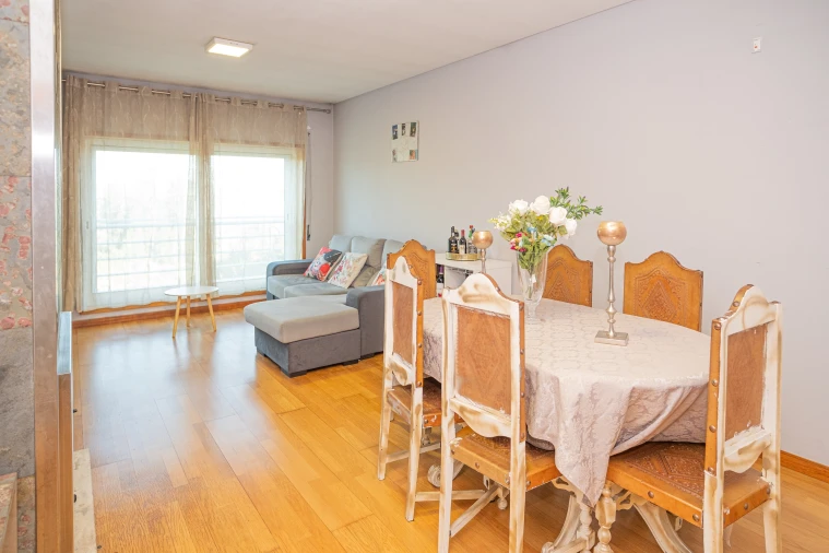 Apartamento T3 para Venda em Barcelinhos Foto 7