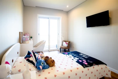 Apartamento T3 para Venda em Aver-O-Mar, Amorim e Terroso