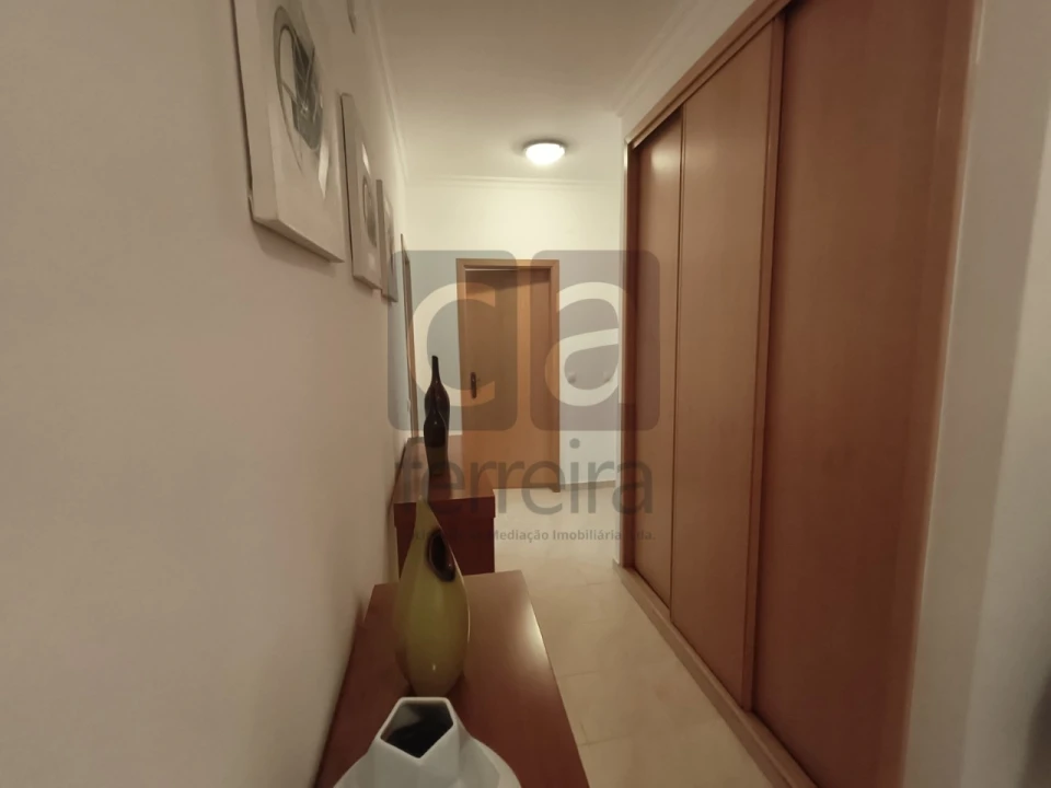 Apartamento T2 para Venda em Almeirim Foto 8