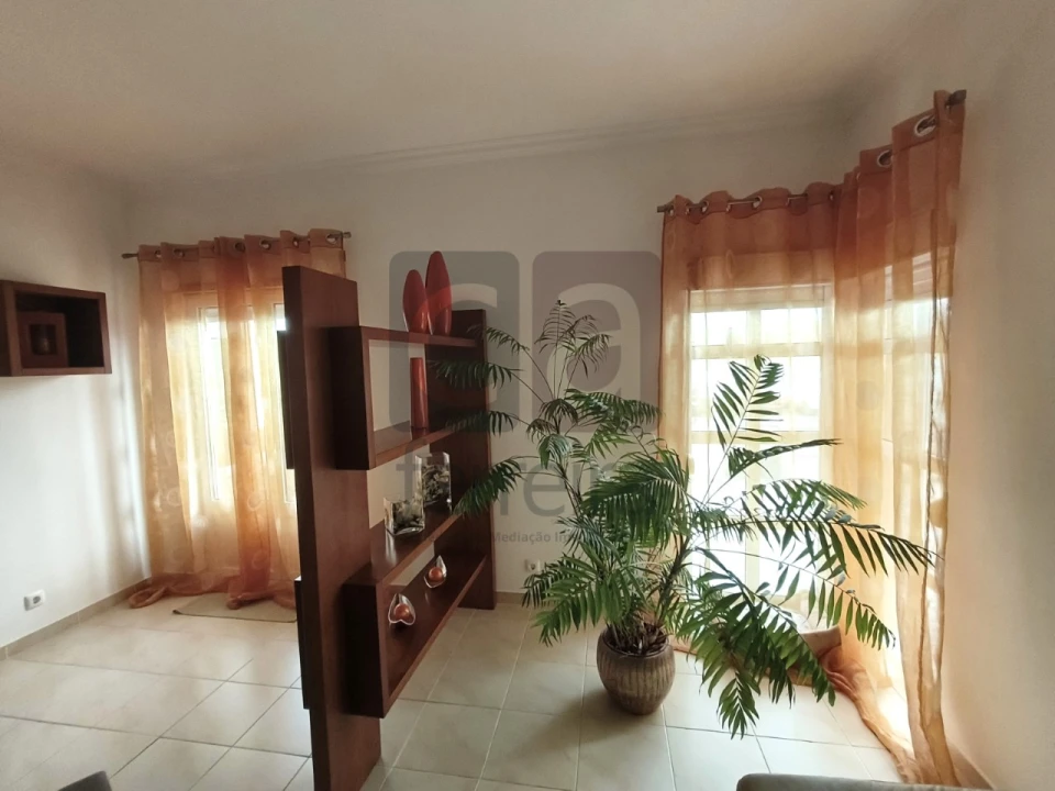 Apartamento T2 para Venda em Almeirim Foto 13