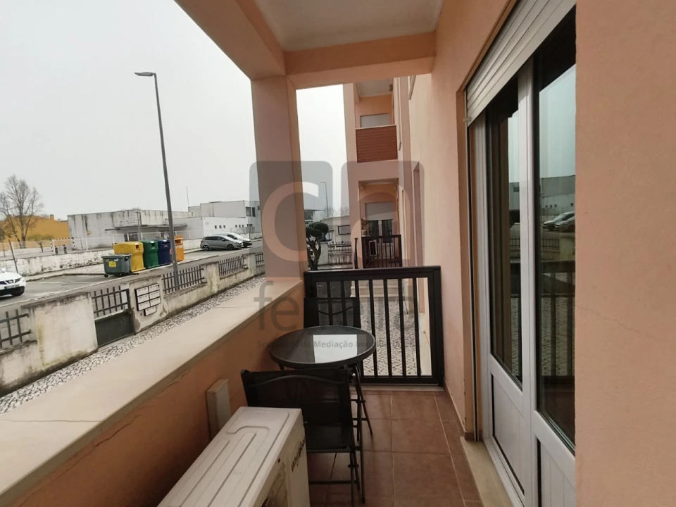 Apartamento T2 para Venda em Almeirim Foto 15