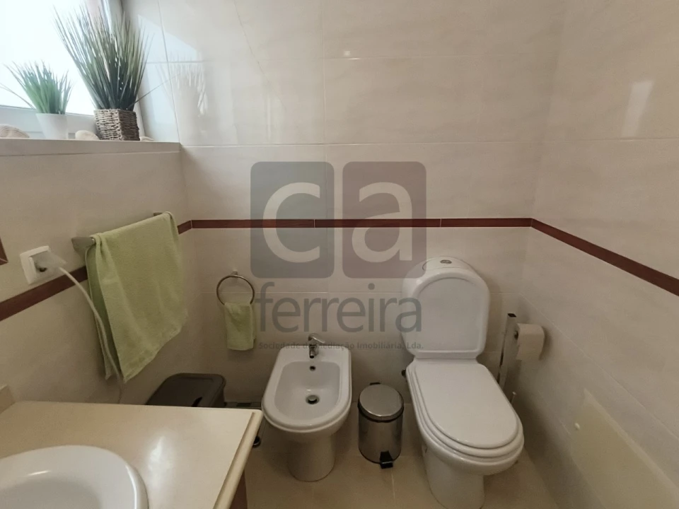 Apartamento T2 para Venda em Almeirim Foto 18
