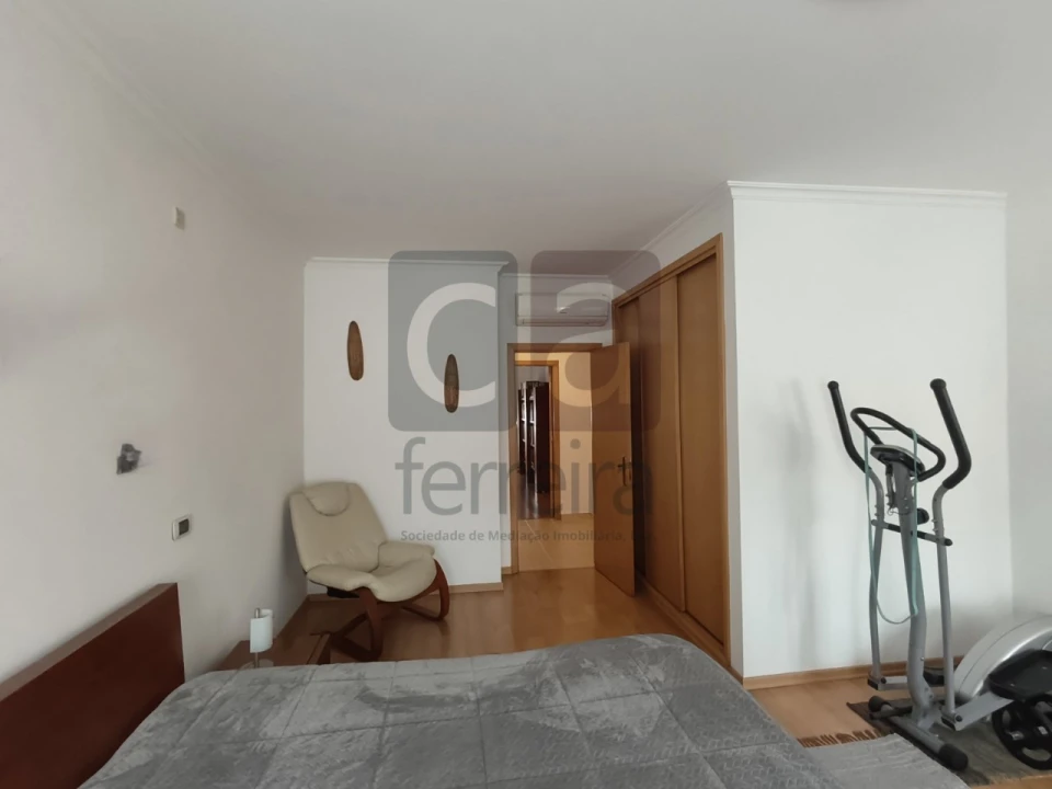 Apartamento T2 para Venda em Almeirim Foto 23