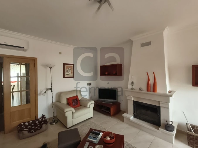 Apartamento T2 para Venda em Almeirim Foto 9