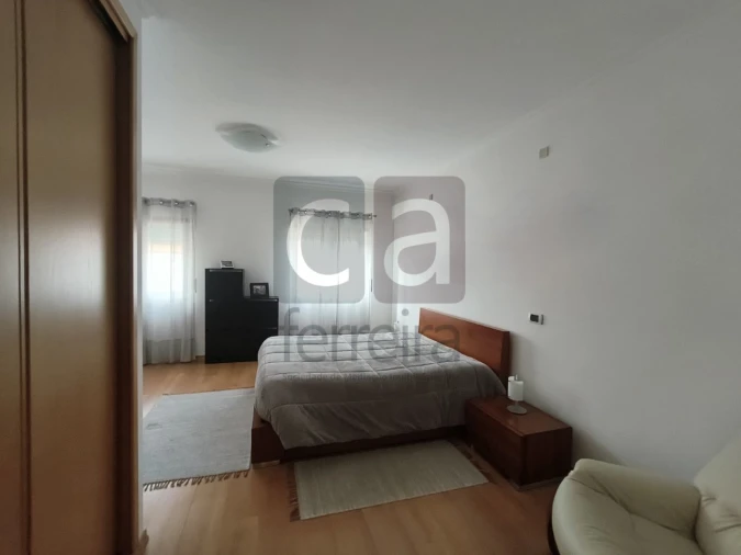 Apartamento T2 para Venda em Almeirim Foto 17