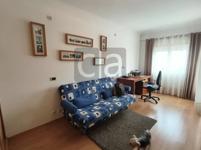 Apartamento T2 para Venda em Almeirim Foto 26