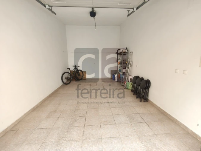 Apartamento T2 para Venda em Almeirim Foto 30