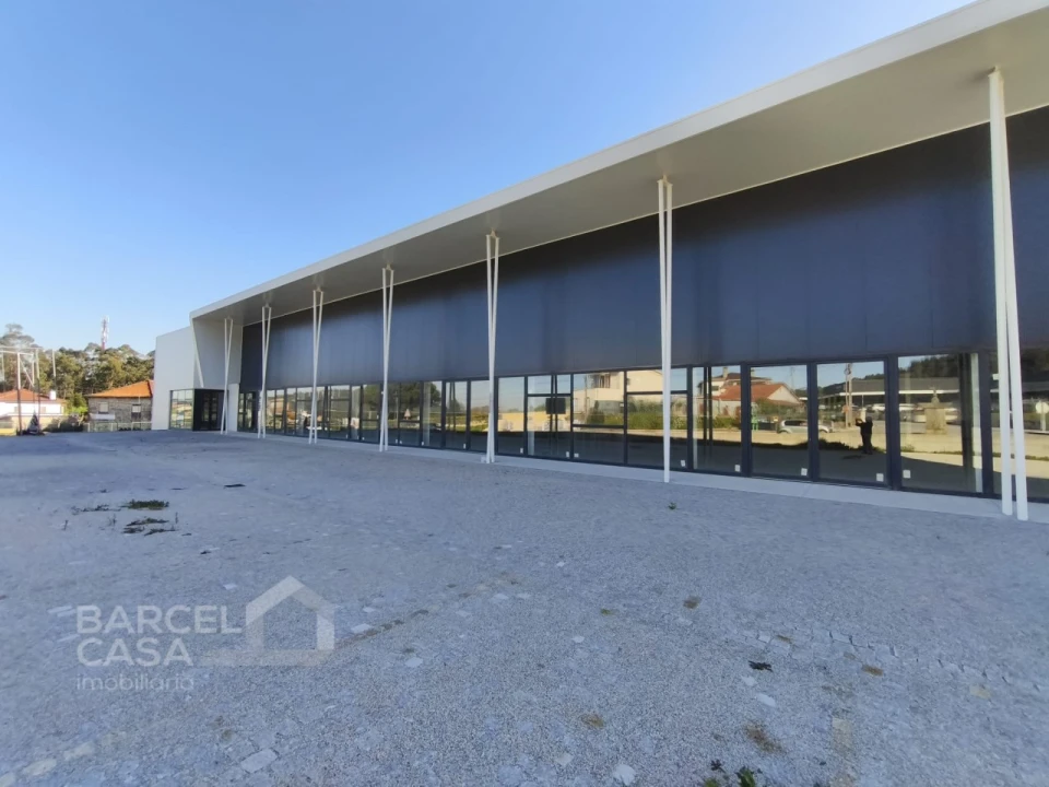 Armazém para Venda em Abade de Neiva Foto 1