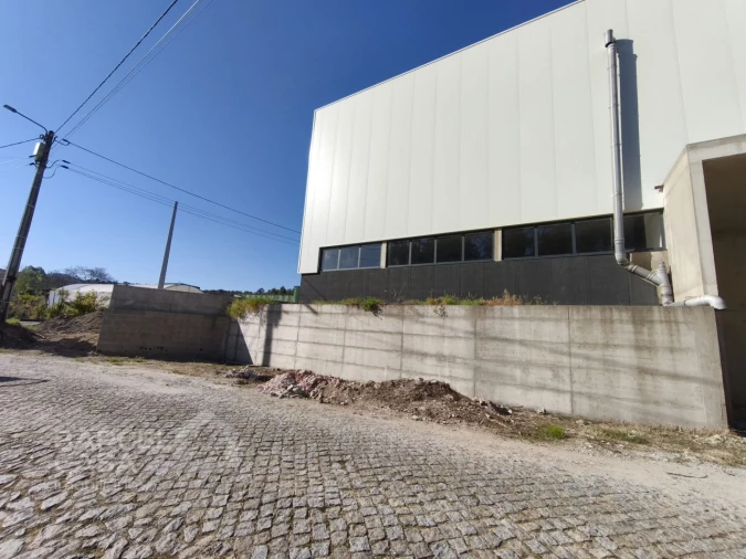 Armazém para Venda em Abade de Neiva Foto 9