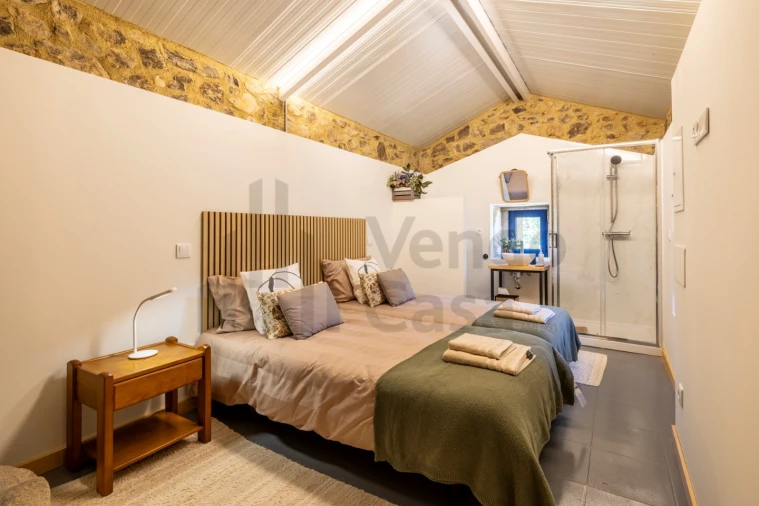 Quinta T4 para Arrendamento em Moure Foto 22