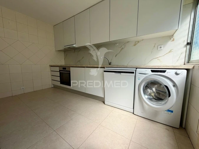 Apartamento T3 para Venda em Setubal (São Sebastião) Foto 2
