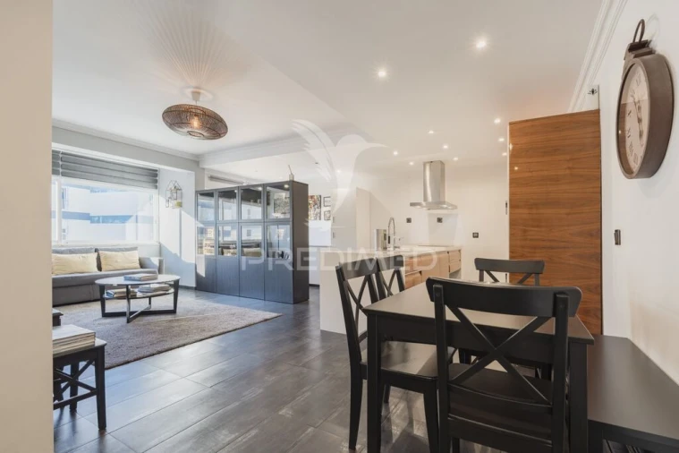 Apartamento T1 para Venda em São Domingos de Rana Foto 13