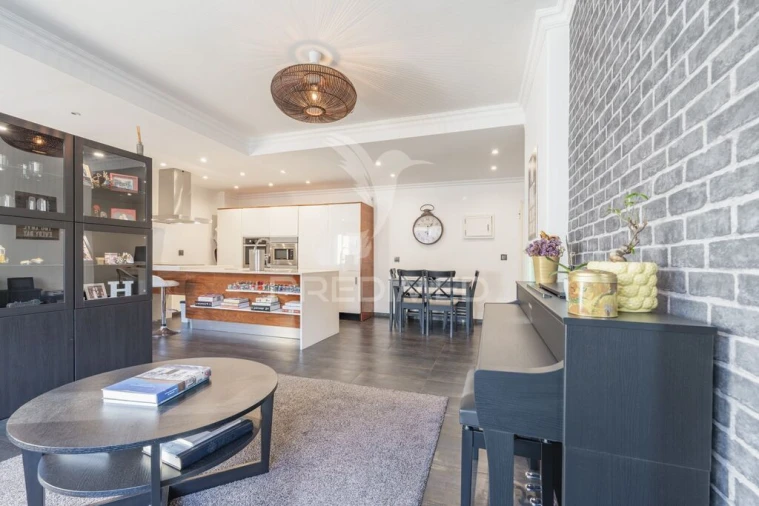 Apartamento T1 para Venda em São Domingos de Rana Foto 3