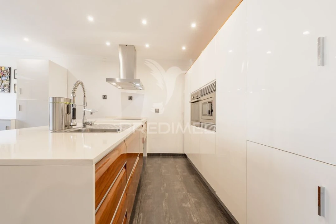 Apartamento T1 para Venda em São Domingos de Rana Foto 16