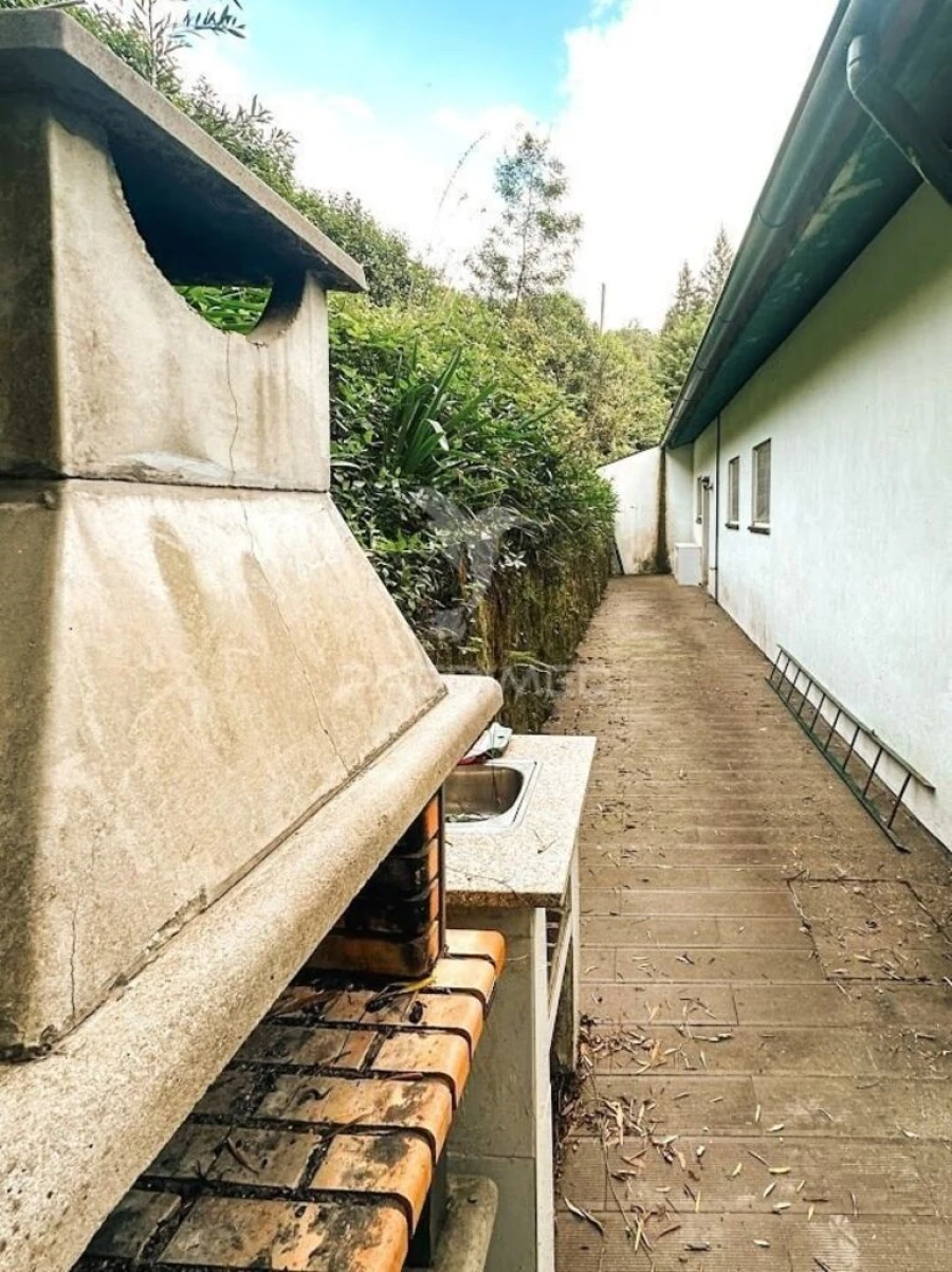 Moradia T2 para Venda em Salamonde Foto 3