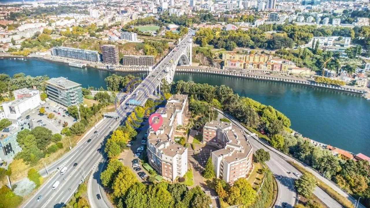 Apartamento T2 para Venda em Santa Marinha e São Pedro da Afurada Foto 1