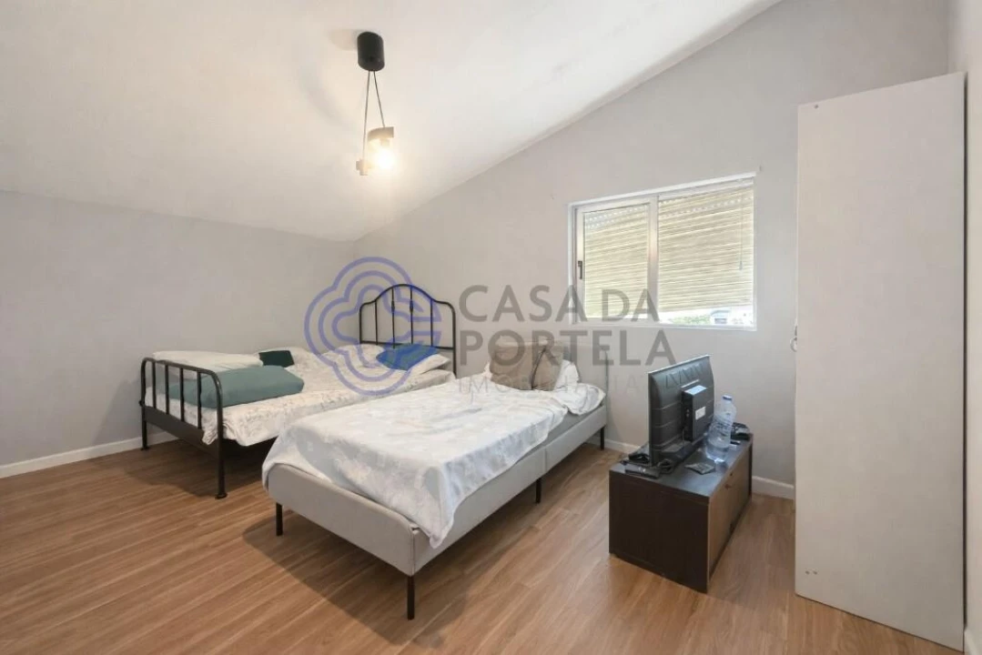 Moradia T3 para Venda em Campo e Sobrado Foto 9