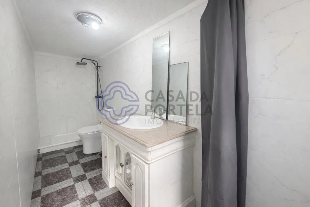 Moradia T3 para Venda em Campo e Sobrado Foto 5