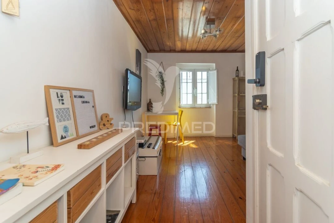 Apartamento T1 para Venda em Santa Maria Maior Foto 1