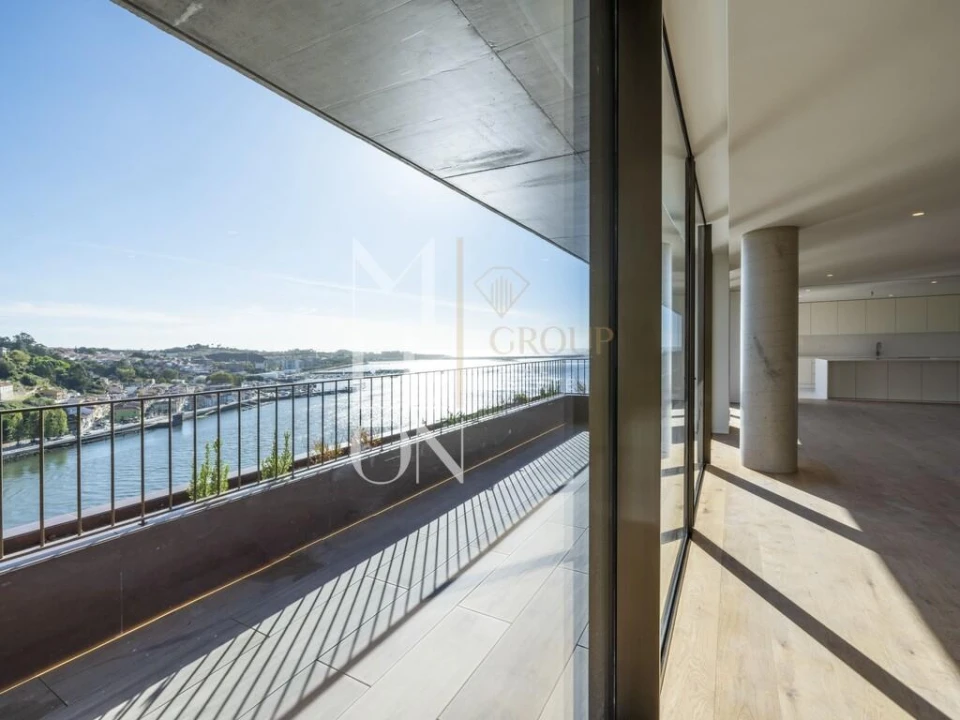 Apartamento T3 para Venda em Lordelo do Ouro e Massarelos Foto 12
