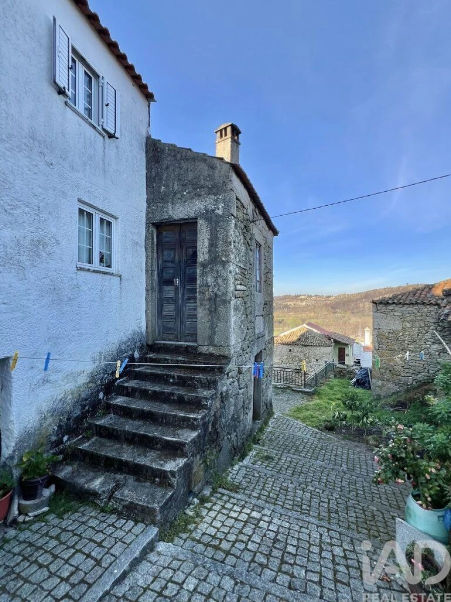 Moradia T2 para Venda em Ferreirim e Macieira Foto 7