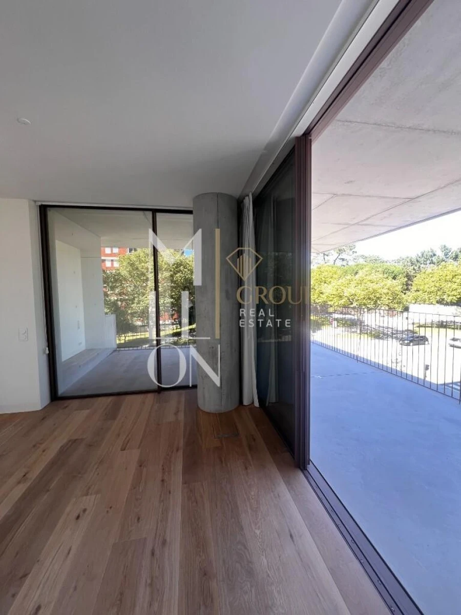 Apartamento T2 para Venda em Aldoar, Foz do Douro e Nevogilde Foto 13