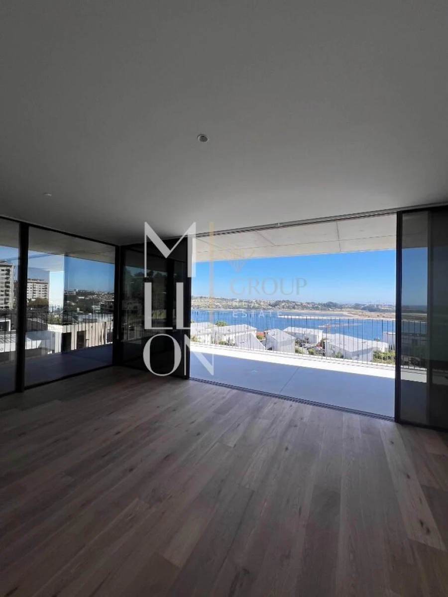 Apartamento T2 para Venda em Aldoar, Foz do Douro e Nevogilde Foto 4