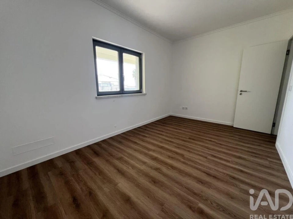 Moradia T4 para Venda em Palmela Foto 33