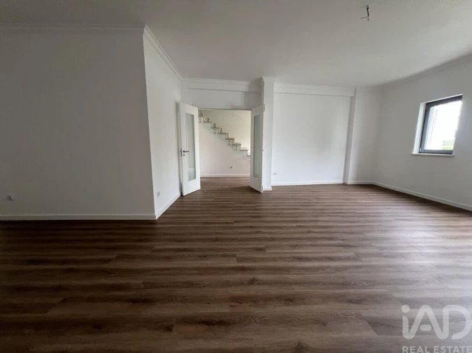 Moradia T4 para Venda em Palmela Foto 6