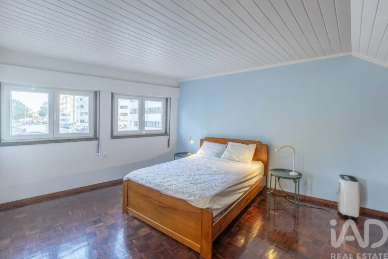 Moradia T2 para Venda em São Domingos de Rana Foto 11