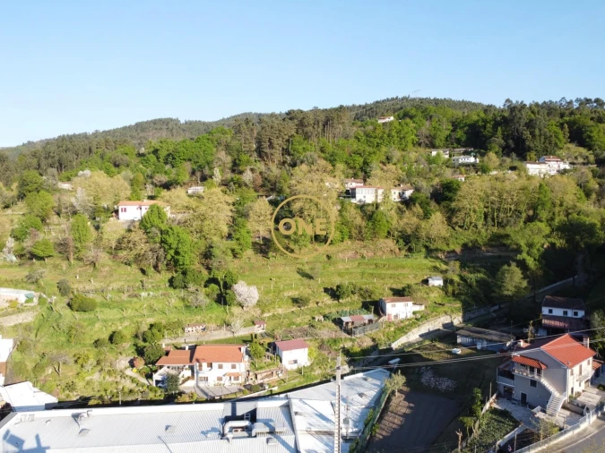 Terreno para Venda em Moimenta Foto 1