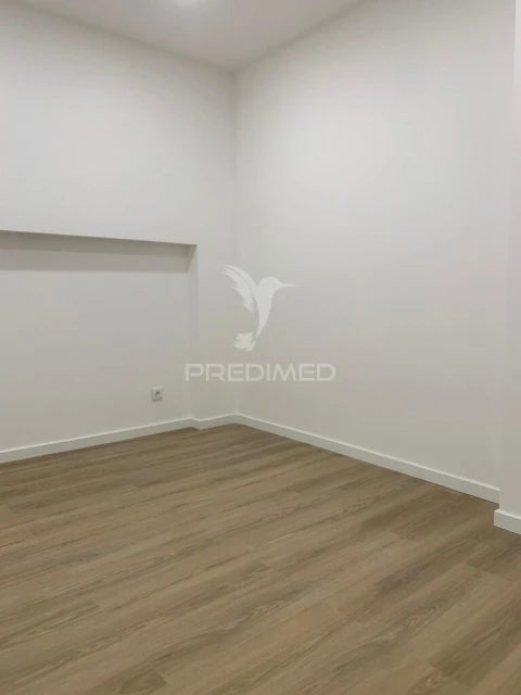 Apartamento T3 para Venda em Santa Marinha e São Pedro da Afurada
