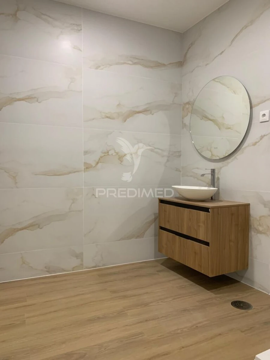 Apartamento T3 para Venda em Santa Marinha e São Pedro da Afurada Foto 14
