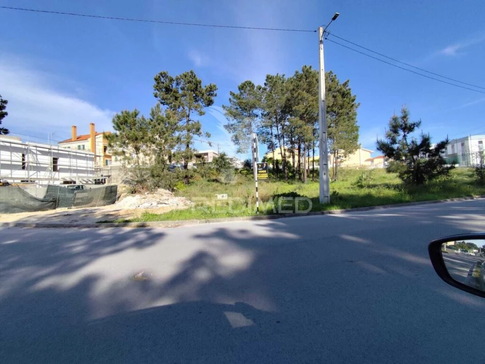 Terreno para Venda em Fernao Ferro Foto 1