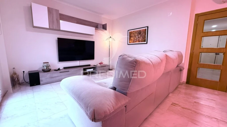 Moradia T4 para Venda em São Bras e São Lourenço Foto 11